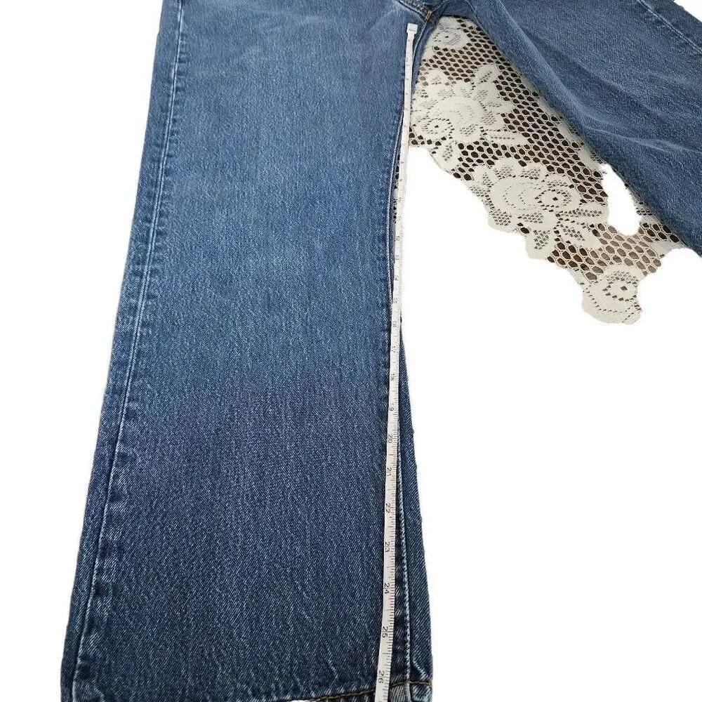 Levis excellent pre